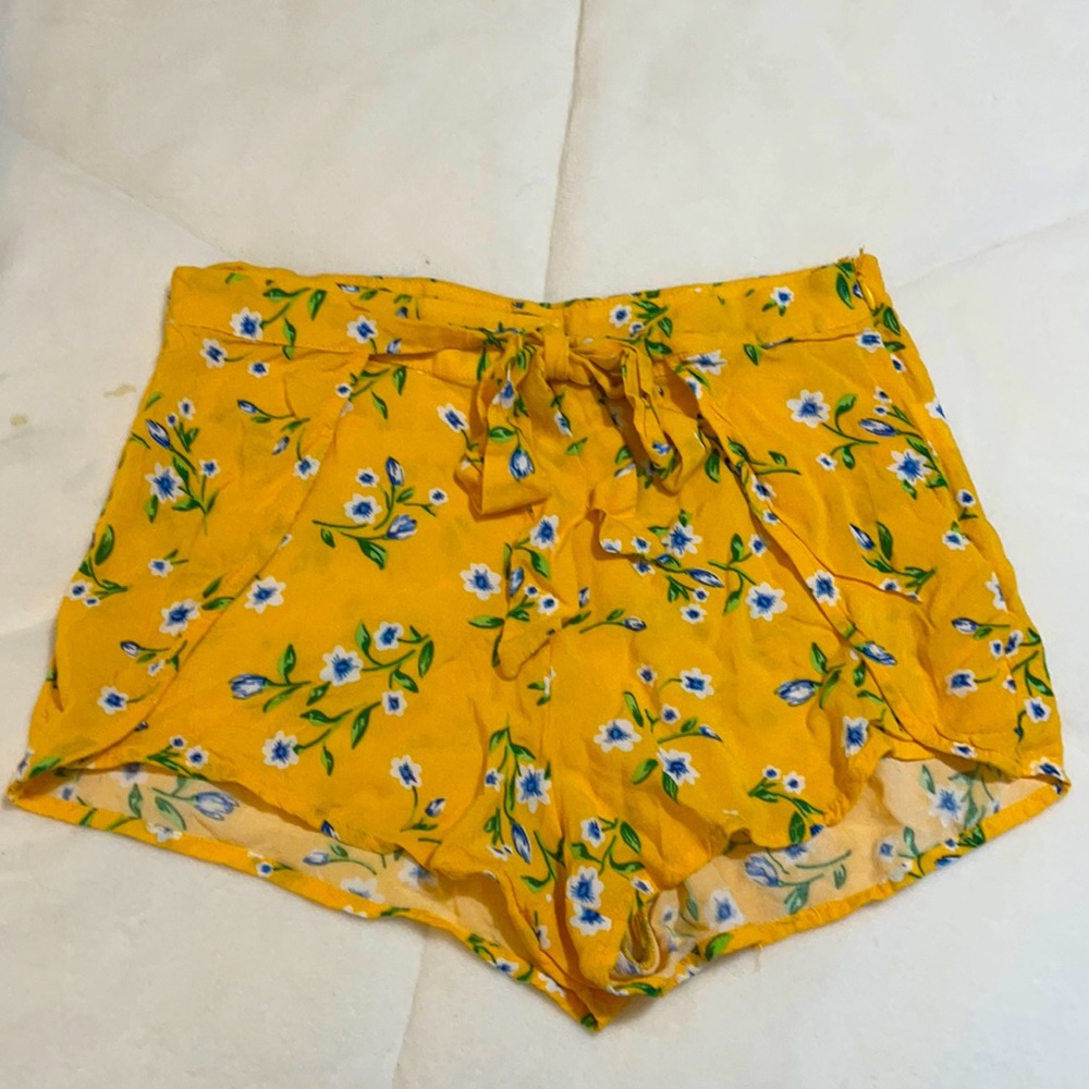 Kendall & Kylie soft shorts from Pacsun!